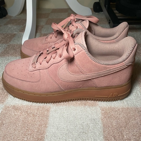 Women’s Air Force 1 “particle pink” - Picture 2 of 4